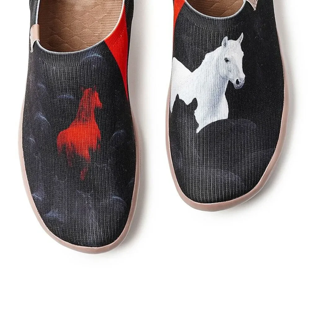 UIN Men's Walking Travel Shoes Canvas Comfort Sneaker (Sprit of the Horse)